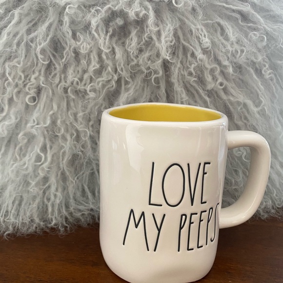 Rae Dunn Love My Peeps mug - Picture 2 of 5